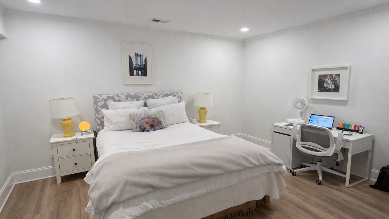 Photo of Bedroom in Morningside-Lenox Park