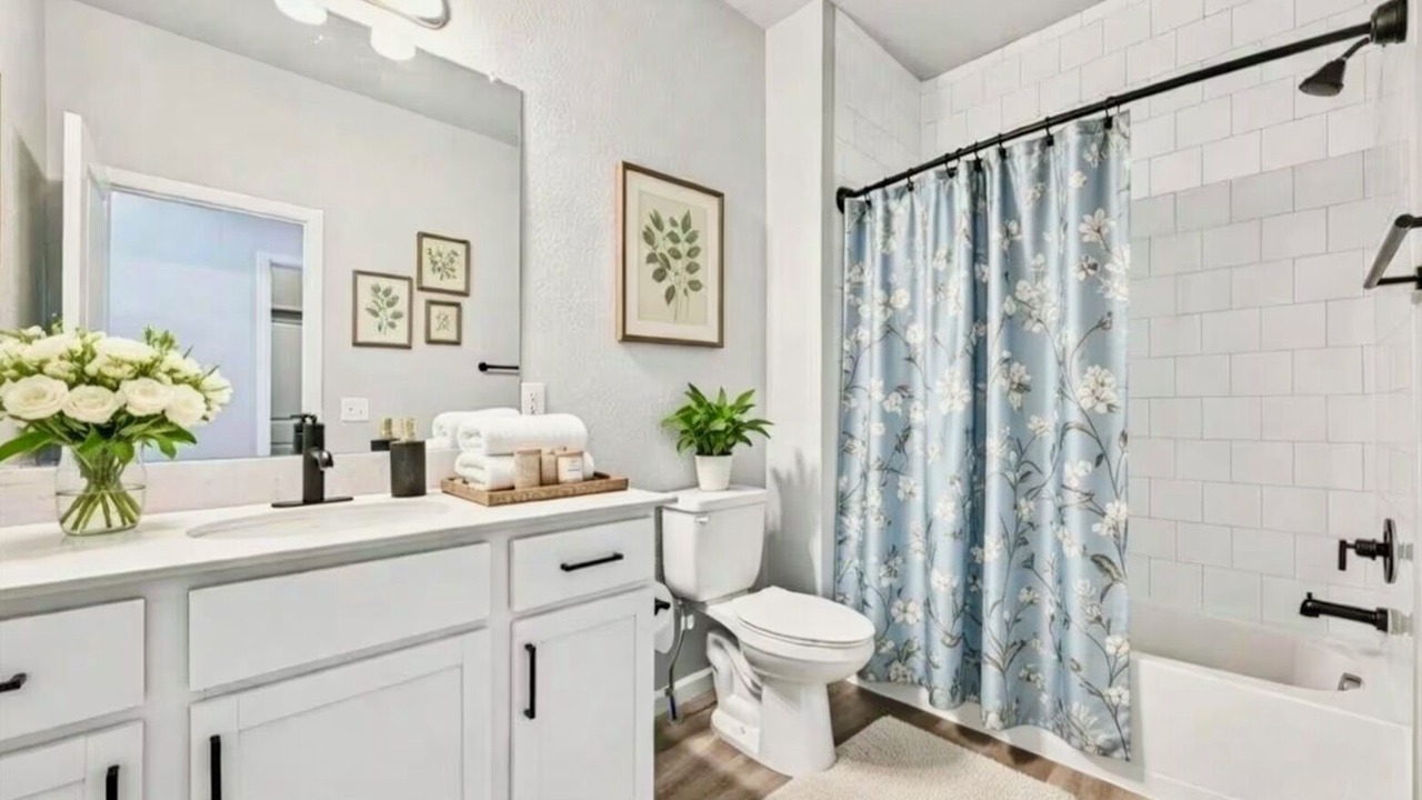 Photo of Bathroom in Arvada