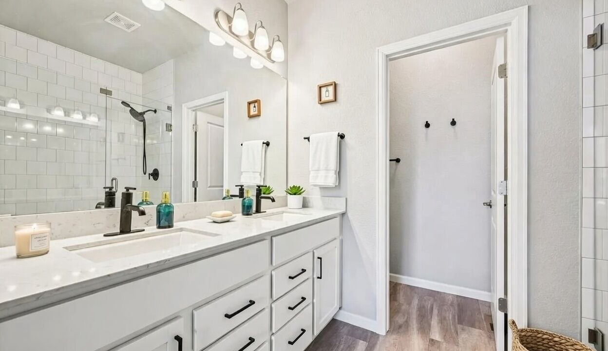 Photo of Bathroom in Arvada