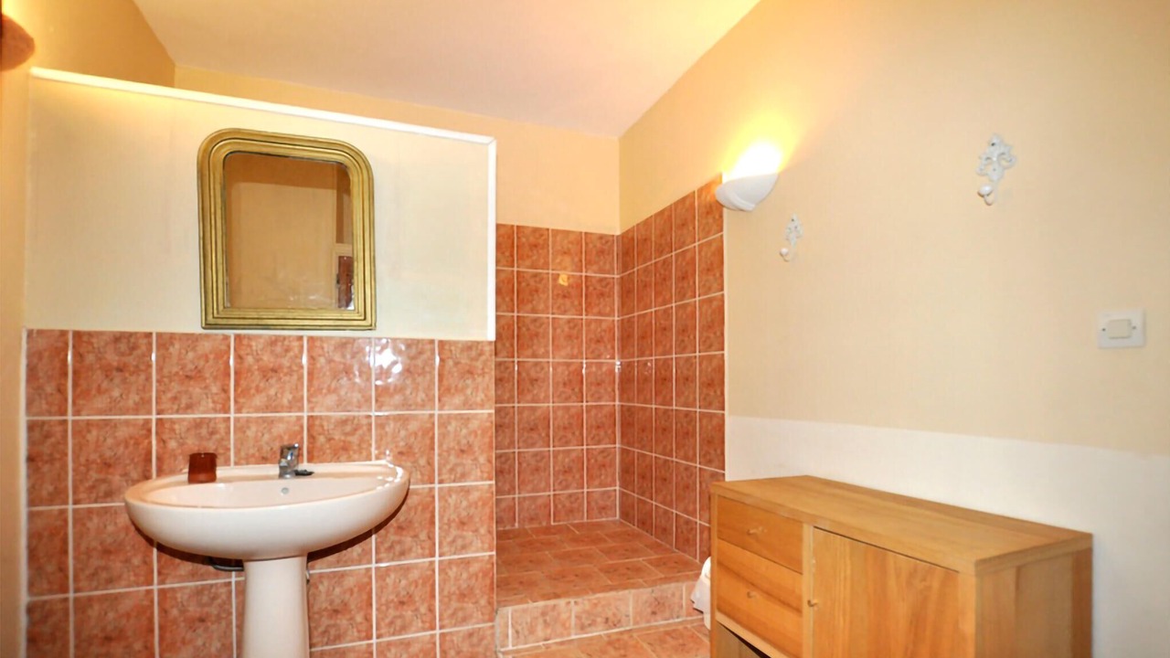 Photo of Bathroom in Portel-des-Corbieres