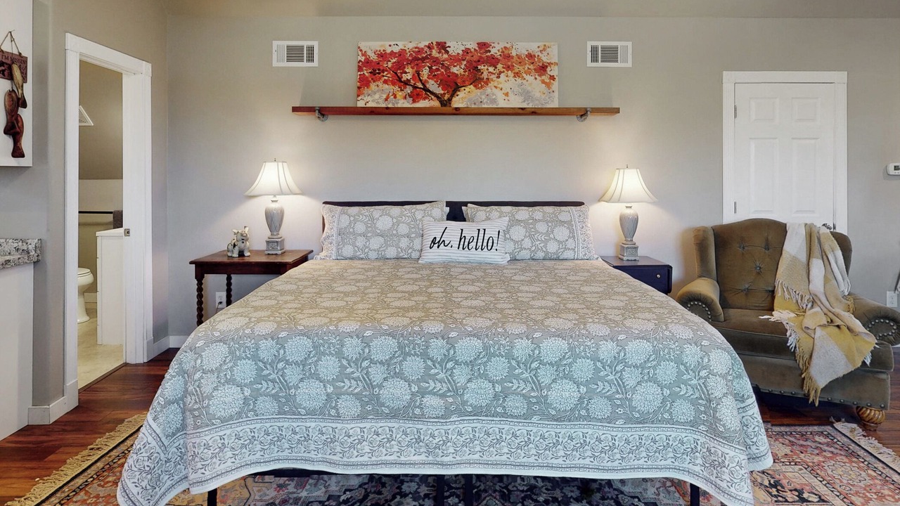 Photo of Bedroom in Wellborn