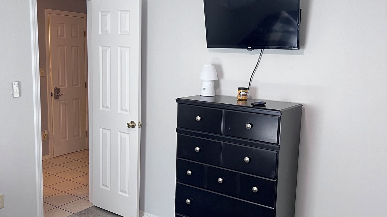 Photo of Bedroom in Centerville