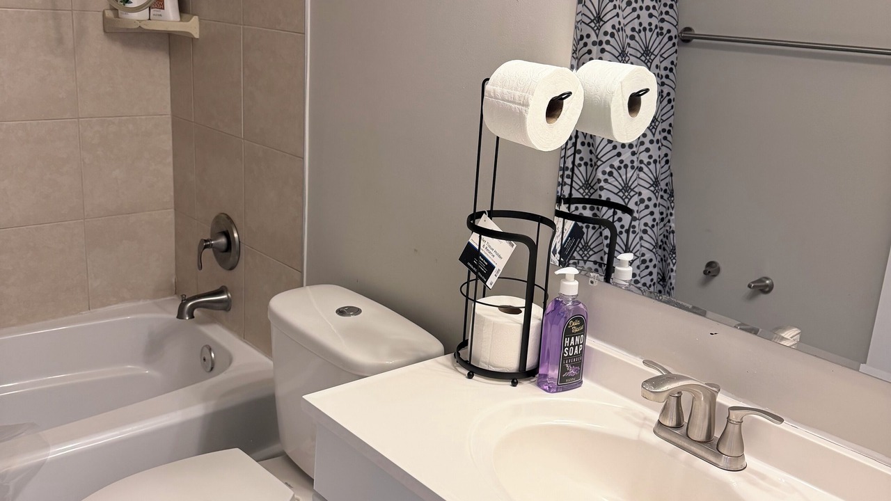 Photo of Bathroom in Lansdowne