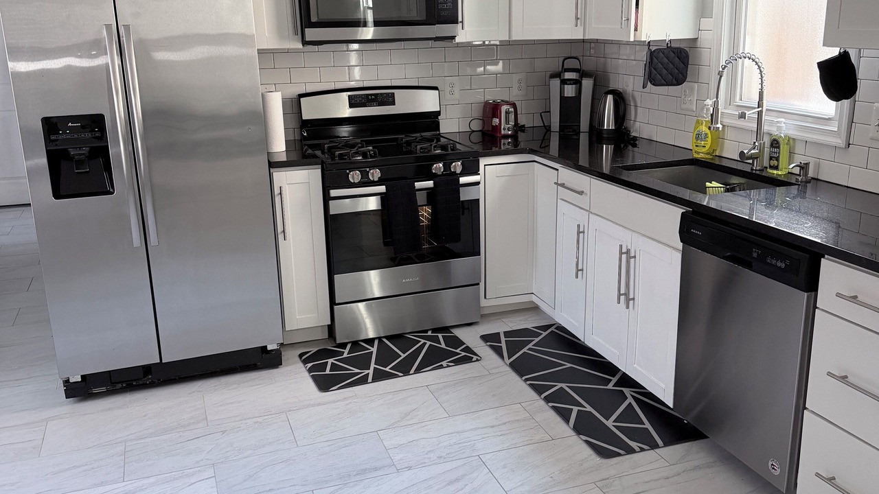 Photo of Kitchen in Lansdowne