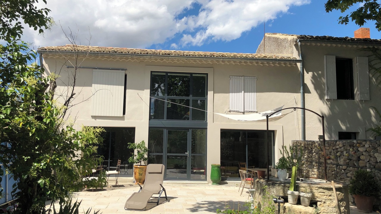 Photo of Outdoor in Sainte-Cecile-les-Vignes