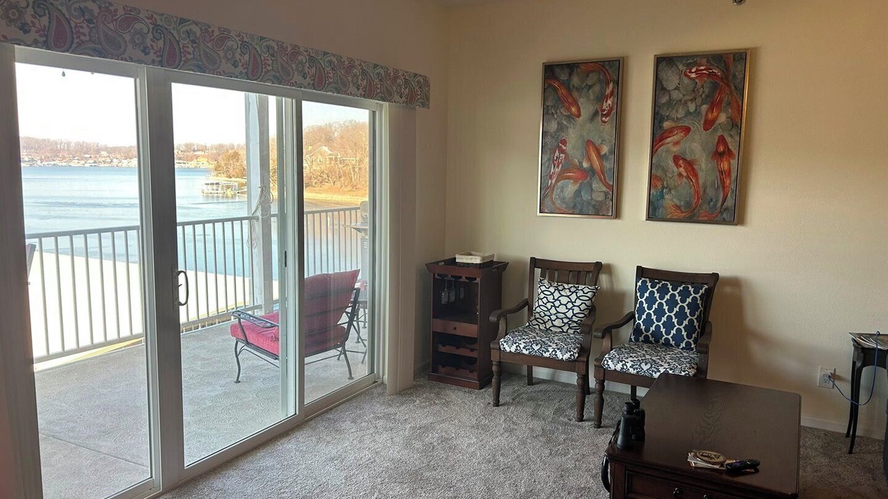 Photo of Bedroom in Camdenton