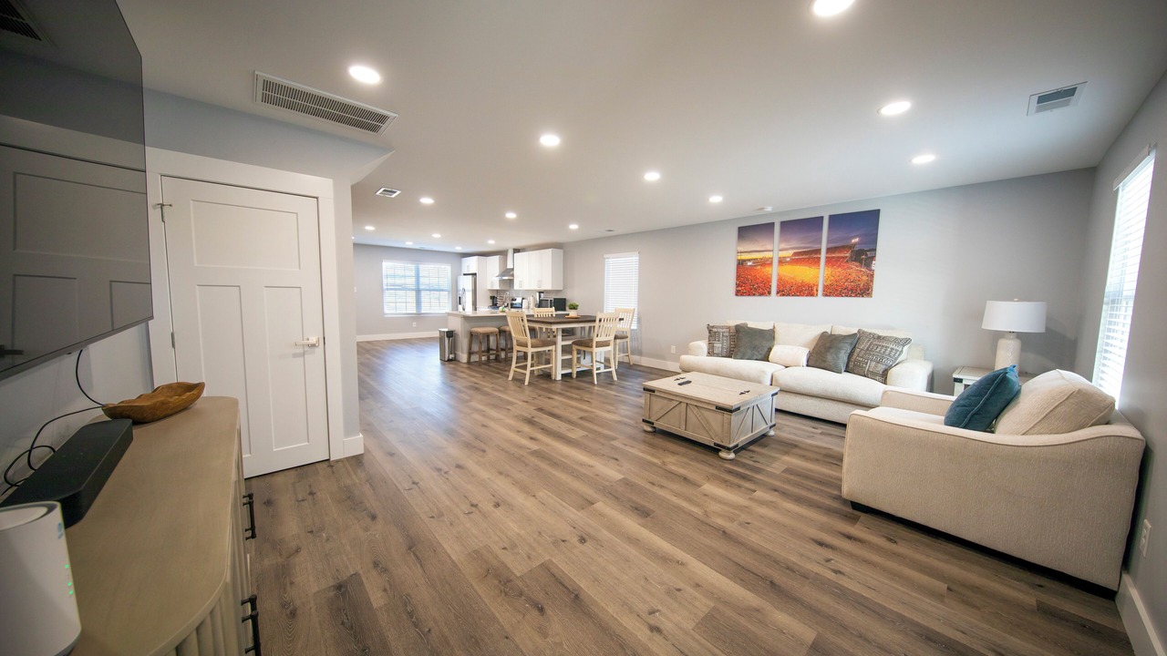 Photo of Livingroom in Downtown Knoxville
