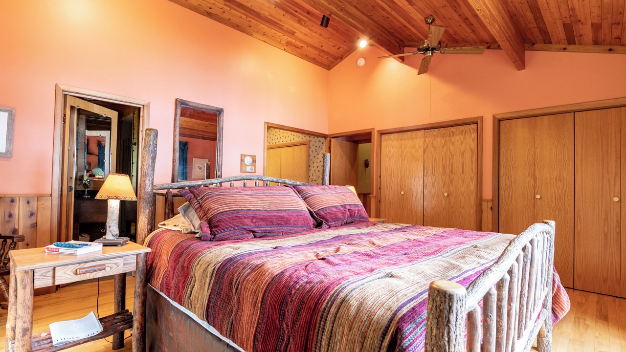 Photo of Bedroom in Saranac Lake