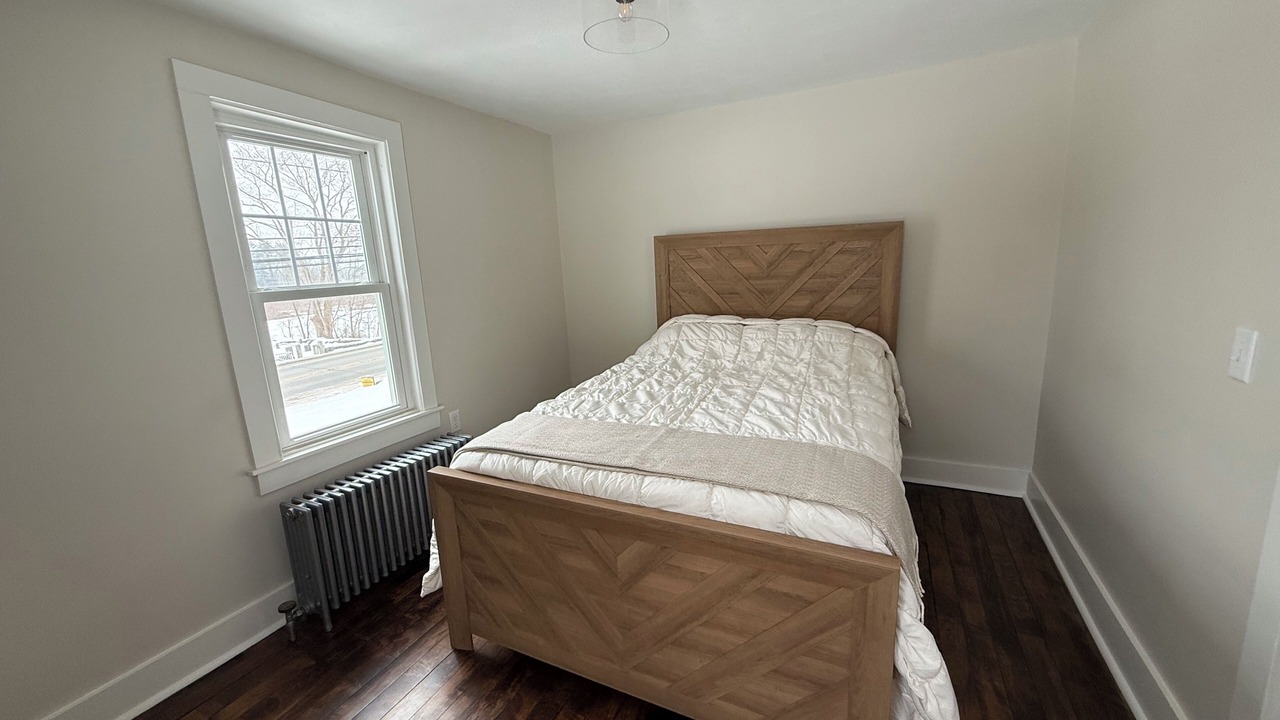 Photo of Bedroom in Mansfield Center