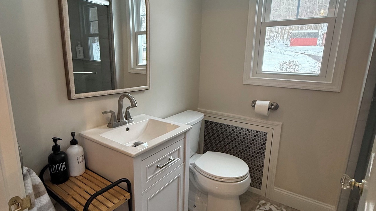Photo of Bathroom in Mansfield Center