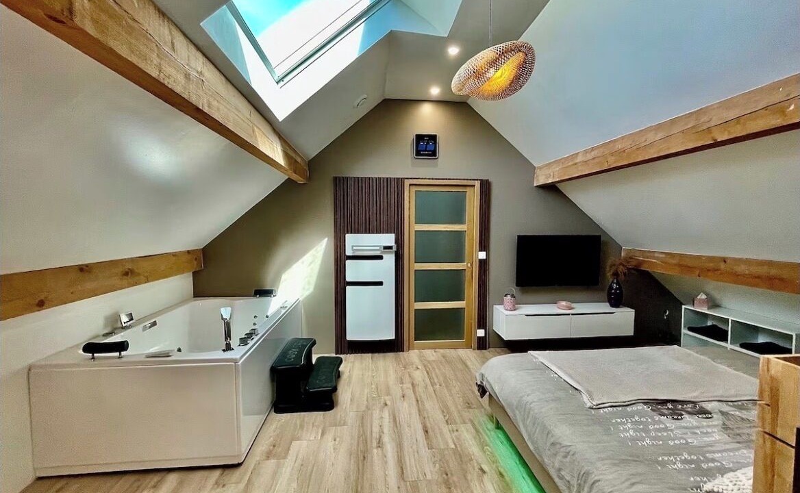 Photo of Bedroom in Montenois