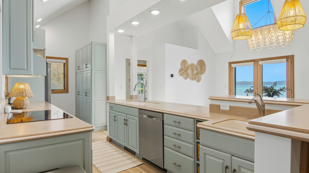 Photo of Kitchen in Glen Arbor