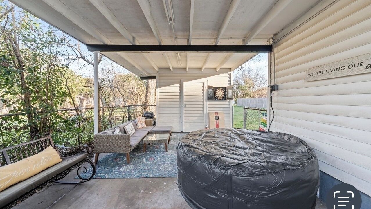 Photo of Patio Balcony in Waco