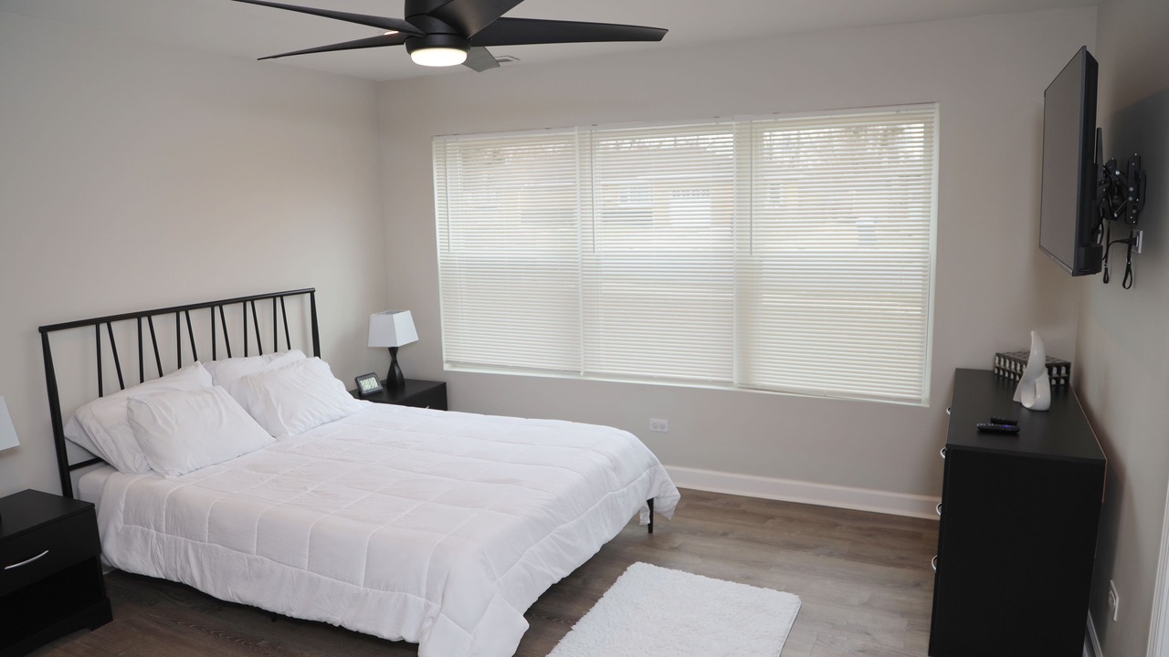 Photo of Bedroom in North Chicago