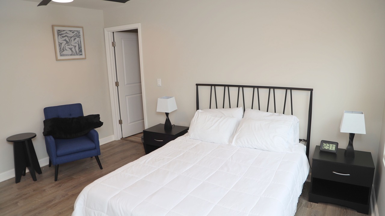 Photo of Bedroom in North Chicago