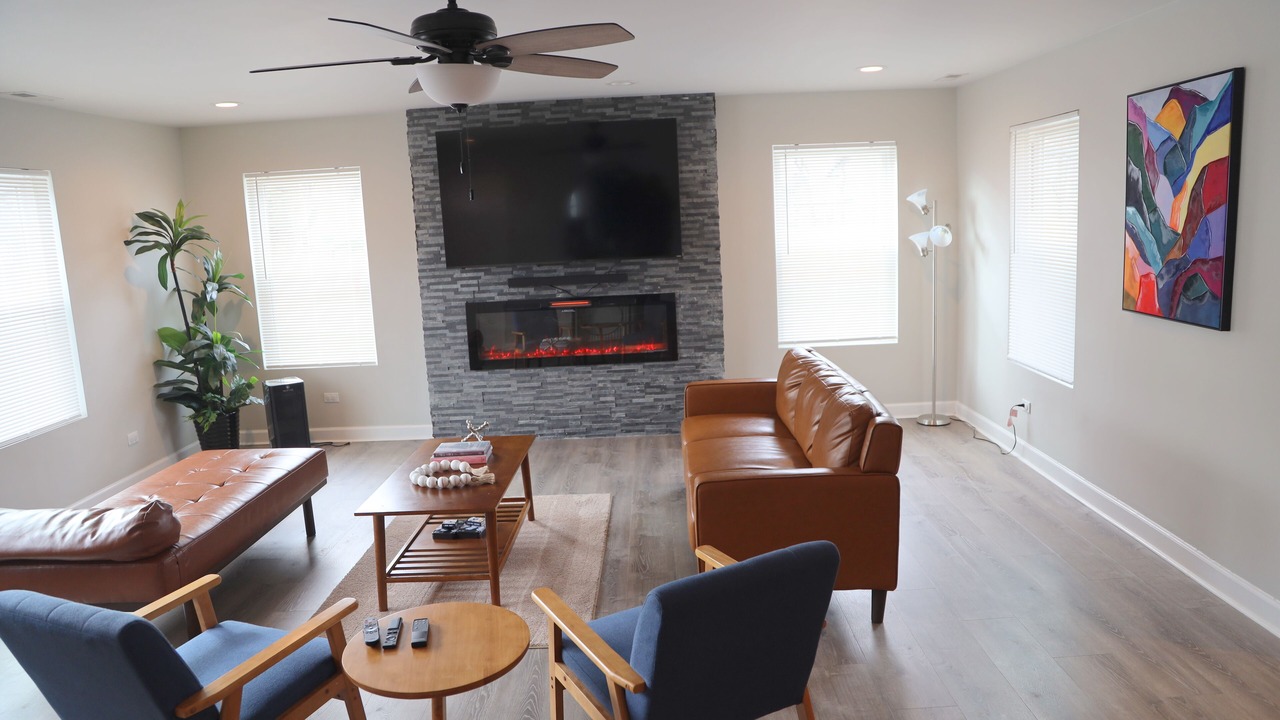 Photo of Livingroom in North Chicago
