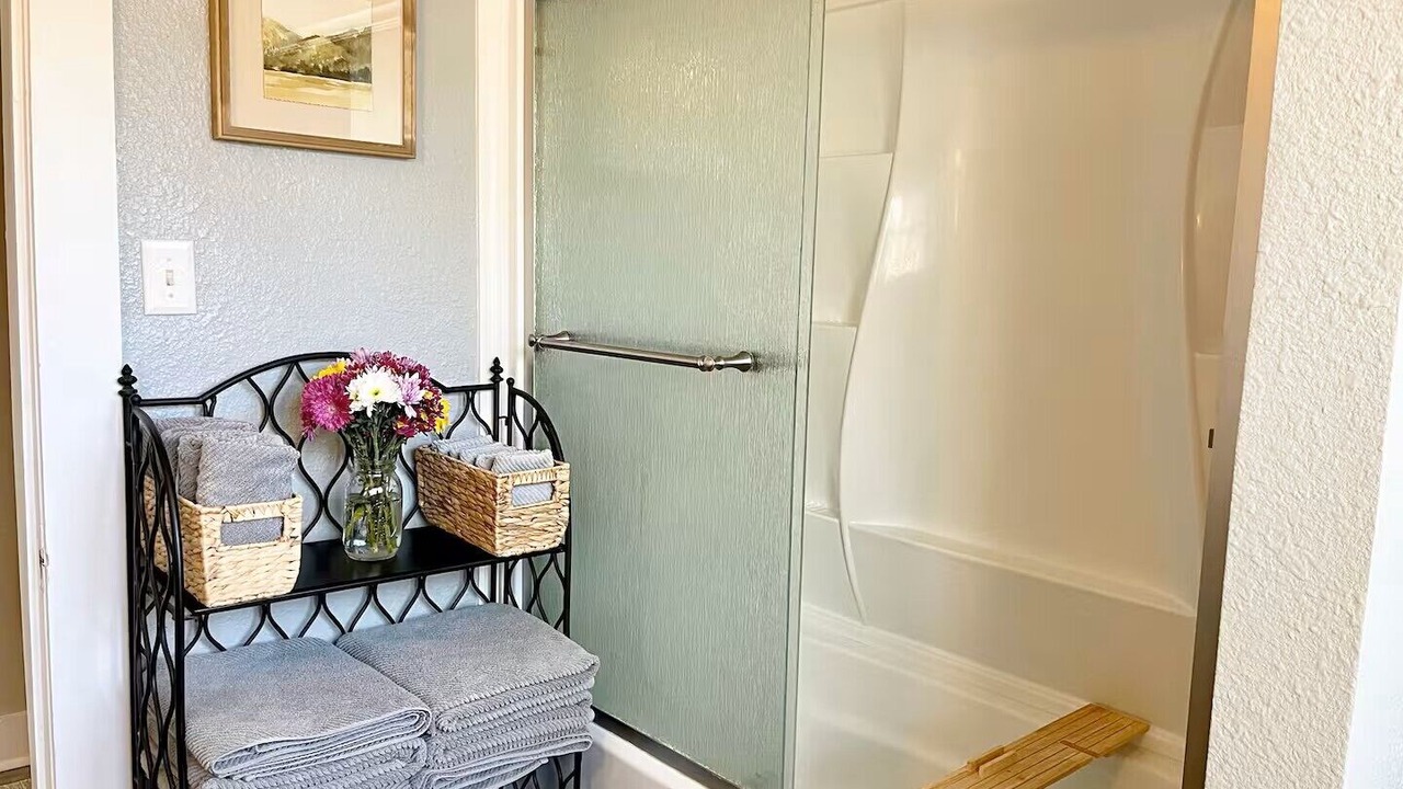 Photo of Bathroom in Roswell