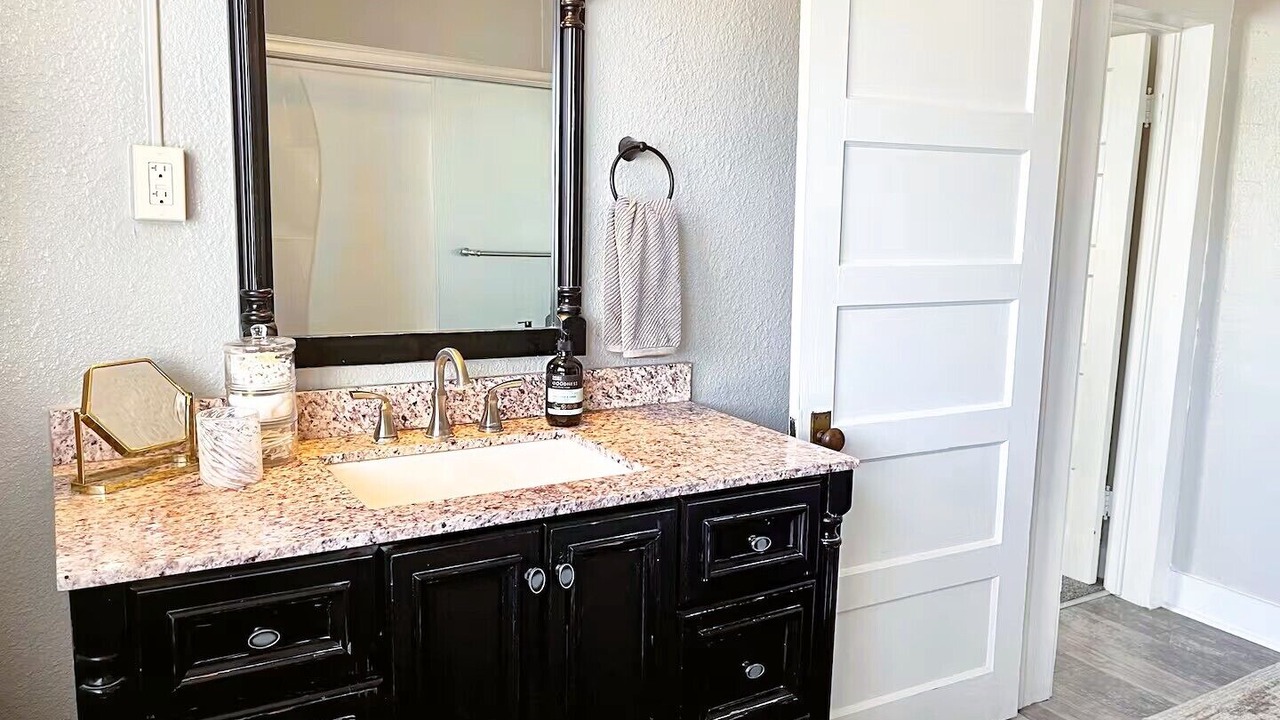 Photo of Bathroom in Roswell