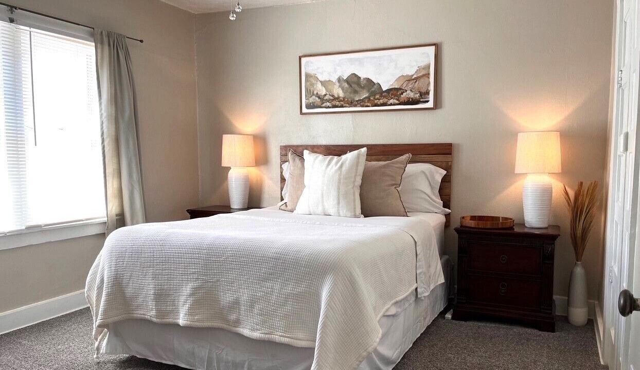 Photo of Bedroom in Roswell