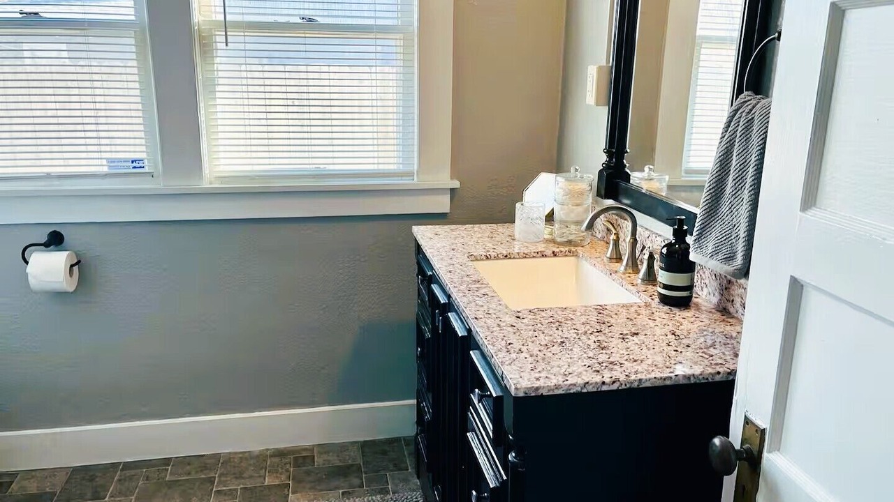 Photo of Bathroom in Roswell