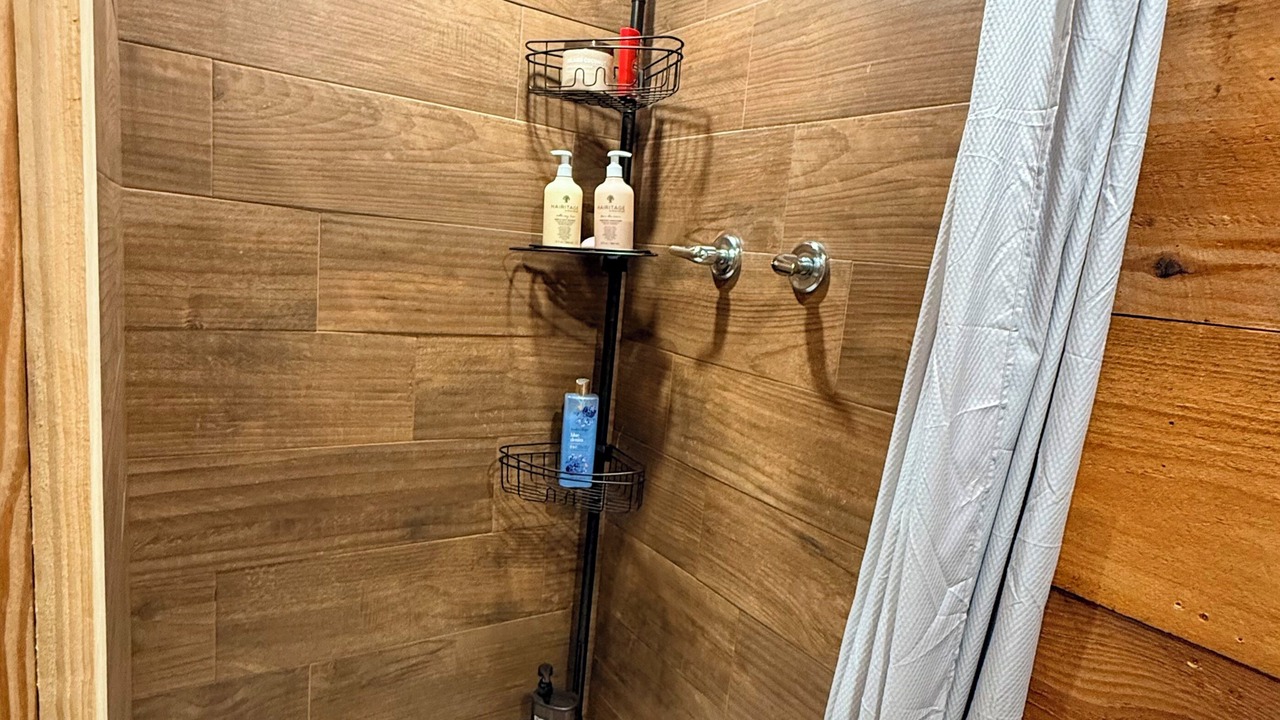 Photo of Bathroom in Etoile