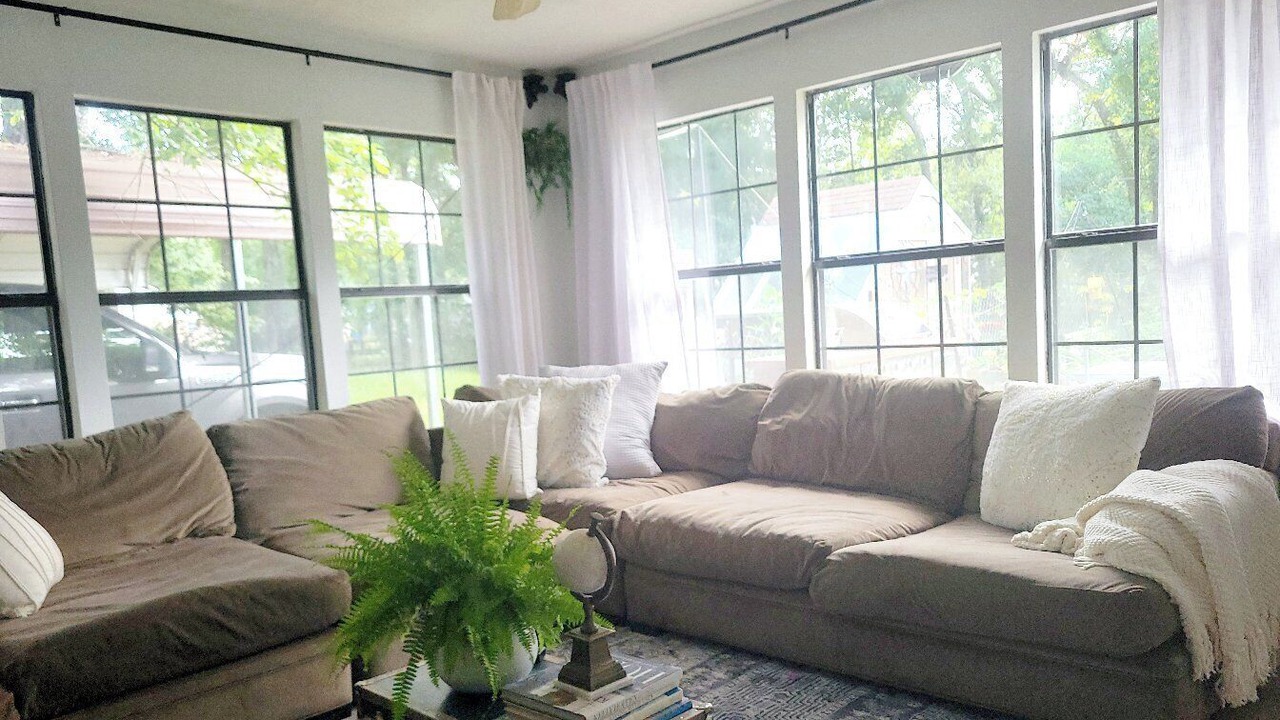 Photo of Livingroom in Huffman