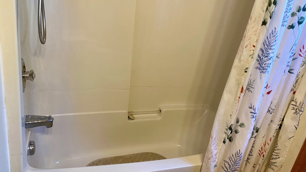 Photo of Bathroom in Manitoulin District