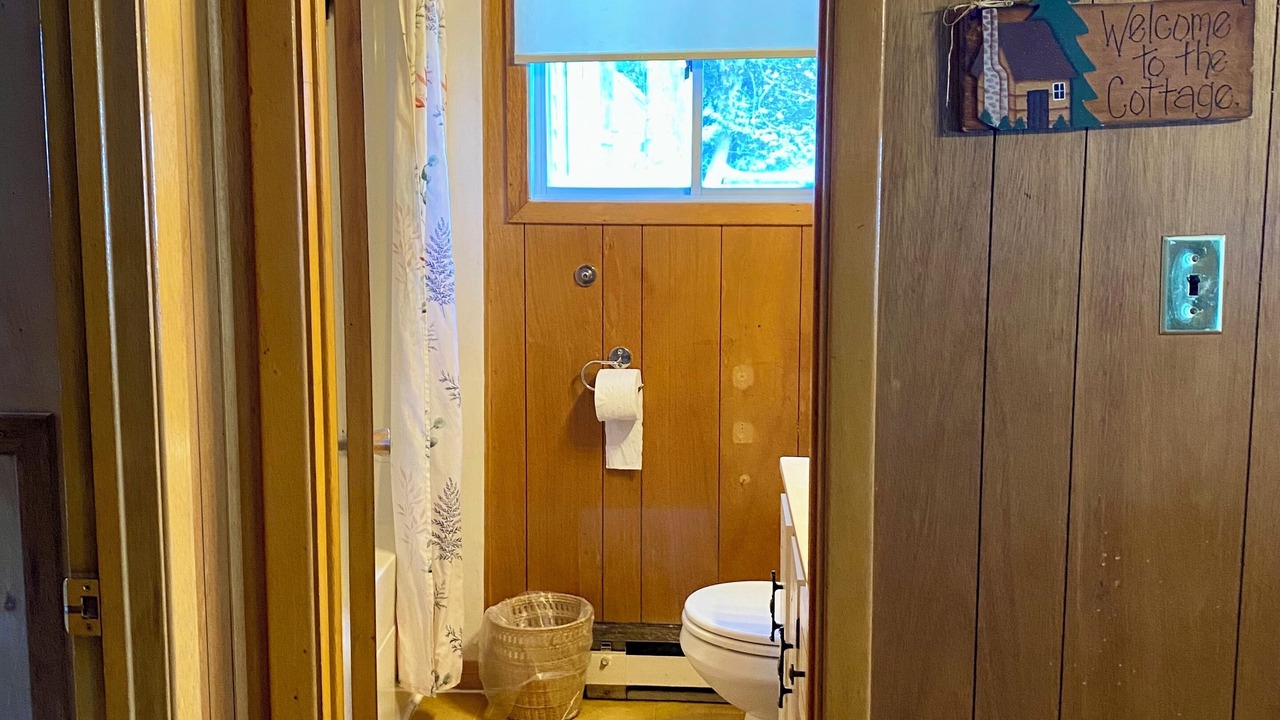Photo of Bathroom in Manitoulin District