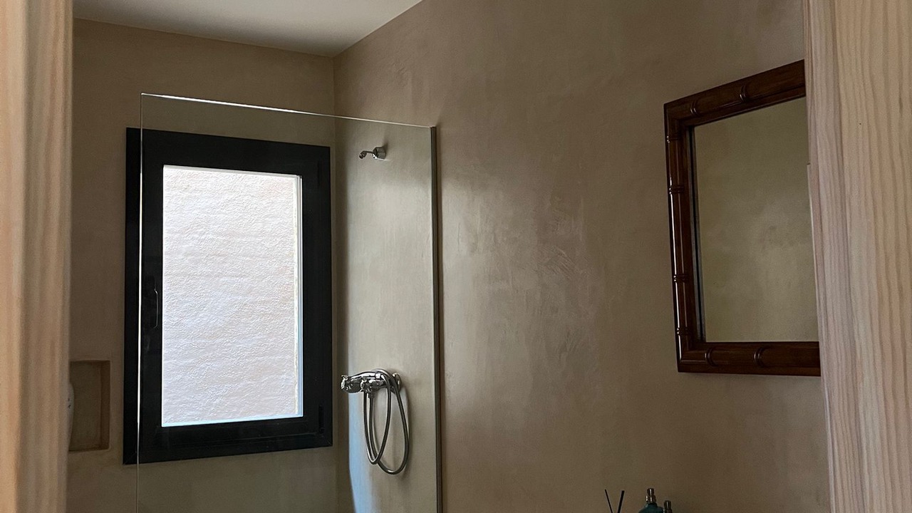 Photo of Bathroom in Palau-Sator