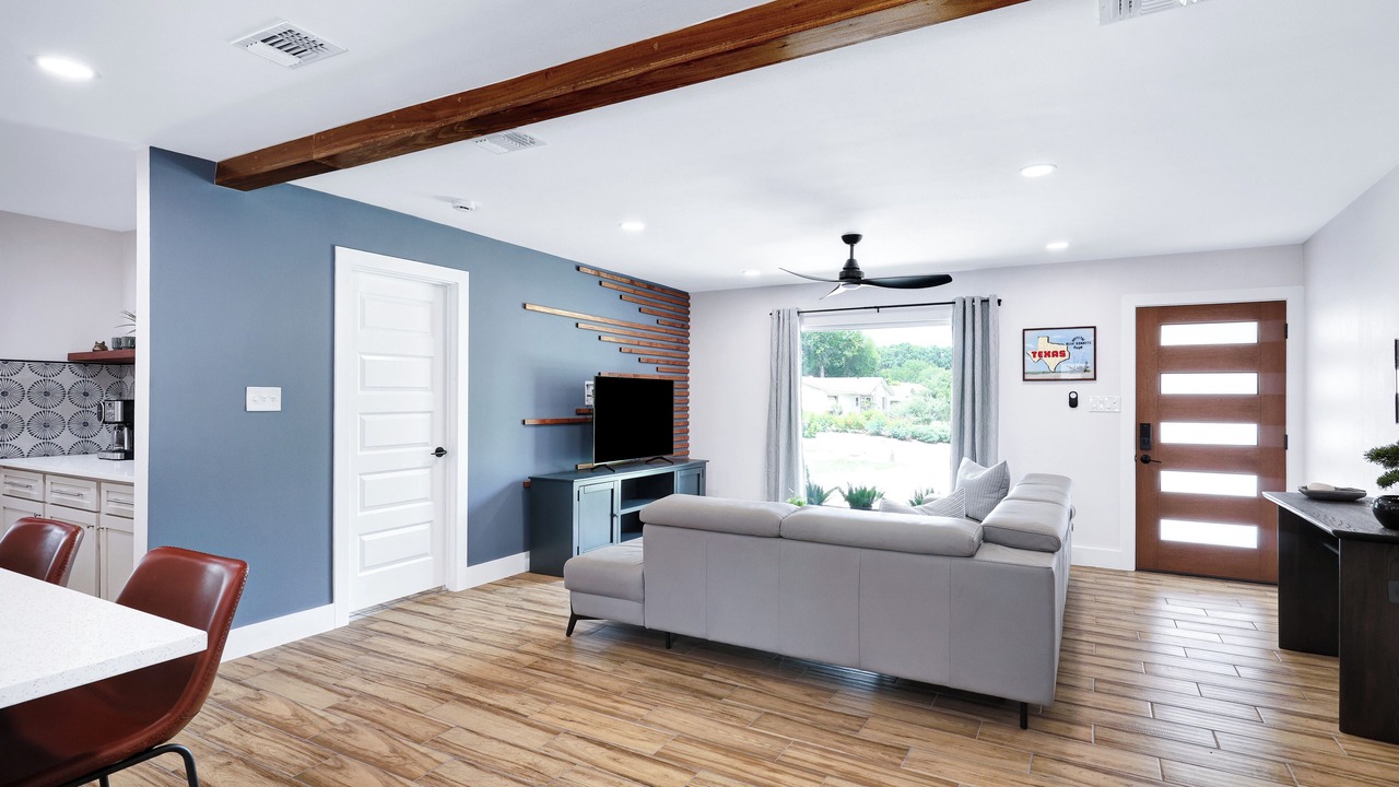 Photo of Livingroom in Live Oak