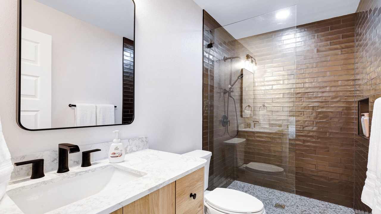 Photo of Bathroom in Live Oak