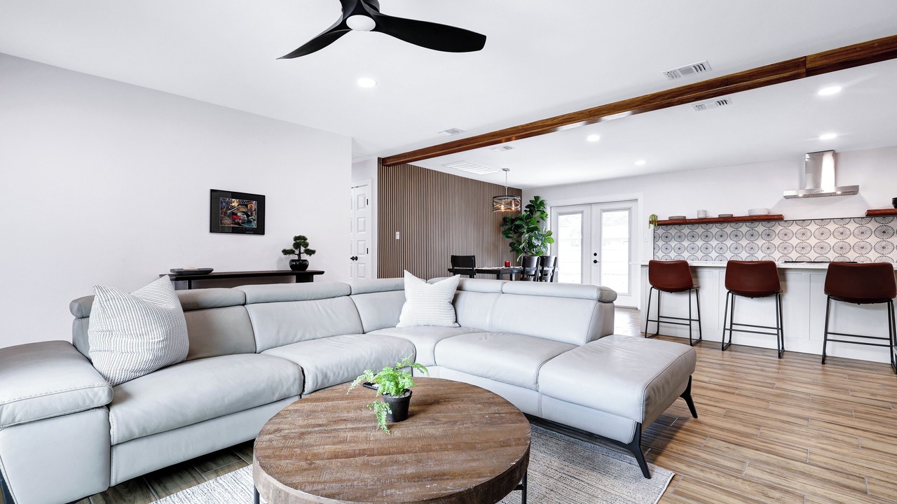 Photo of Livingroom in Live Oak