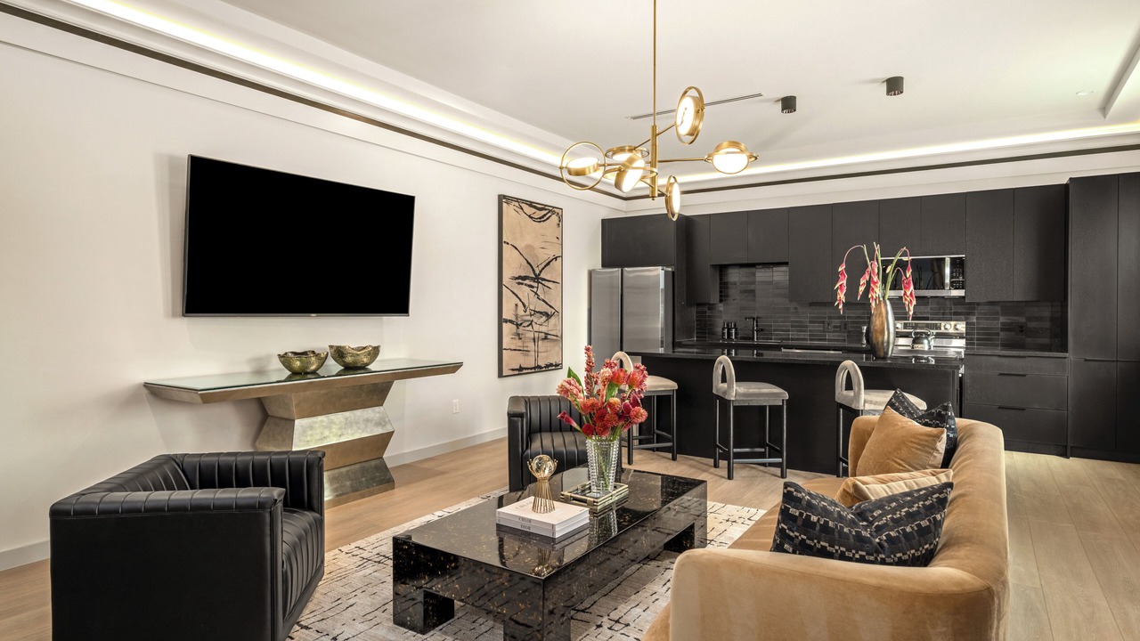 Photo of Livingroom in South Central Houston