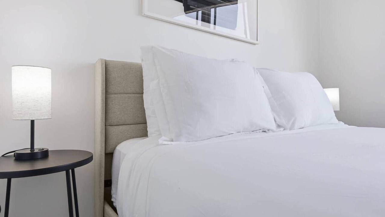 Photo of Bedroom in Hadley - Washington