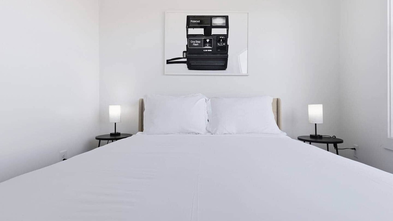 Photo of Bedroom in Hadley - Washington