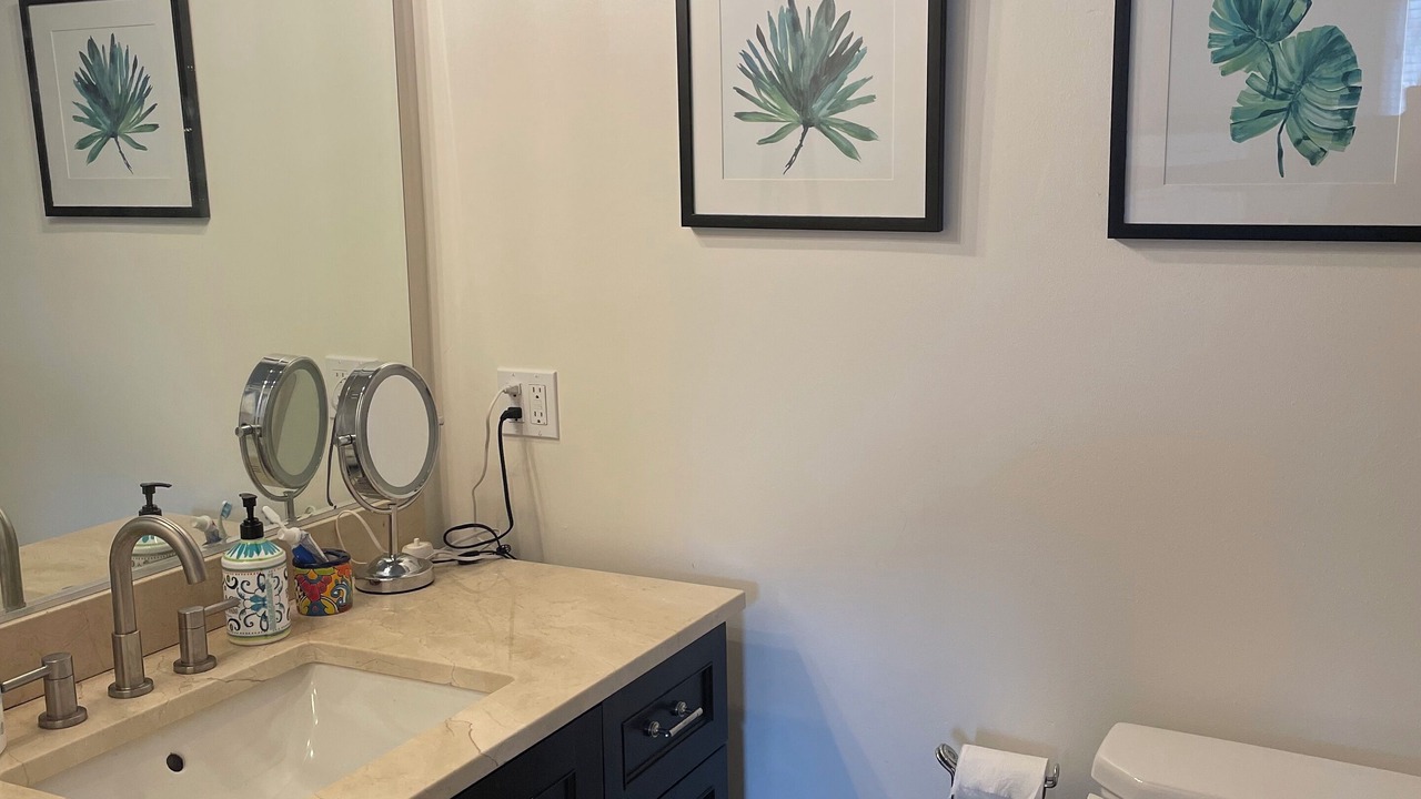 Photo of Bathroom in Lake Dalecarlia