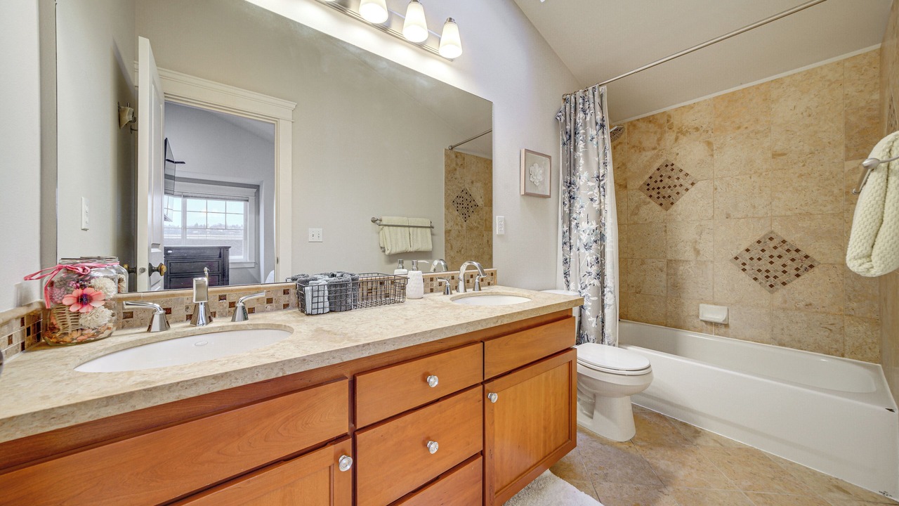 Photo of Bathroom in Eastlake