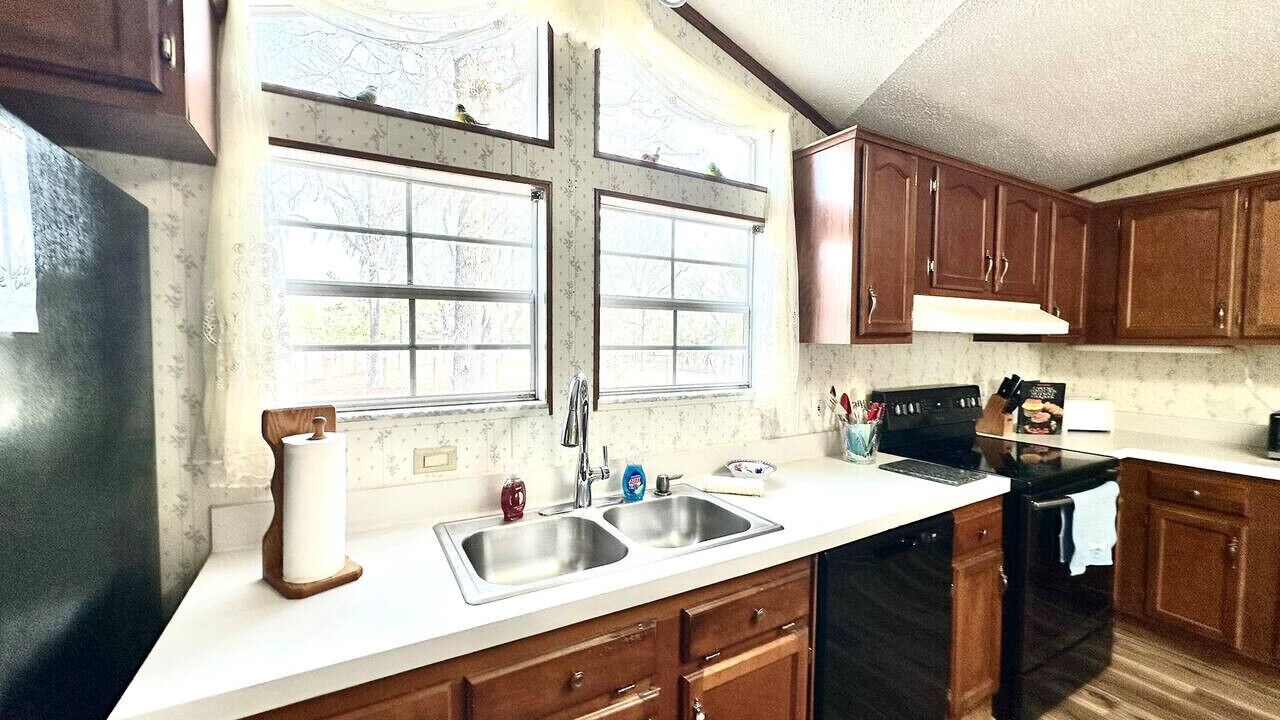 Photo of Kitchen in Morriston