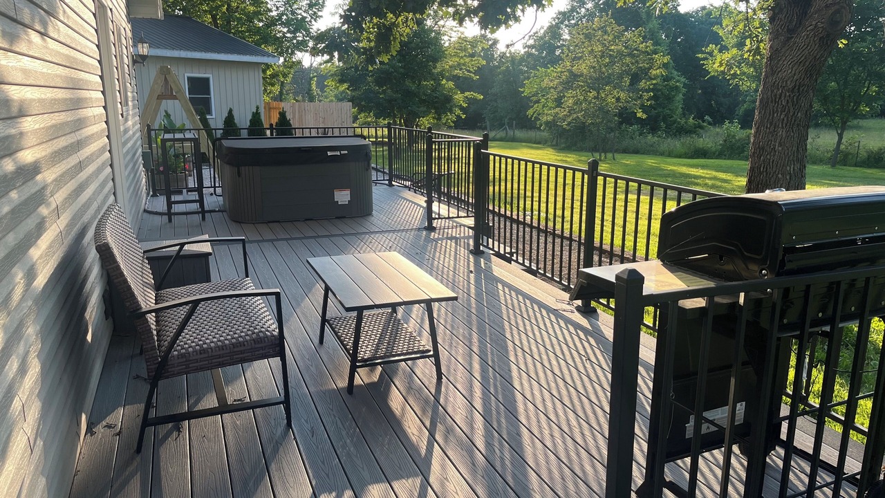 Photo of Patio Balcony in Linn Creek