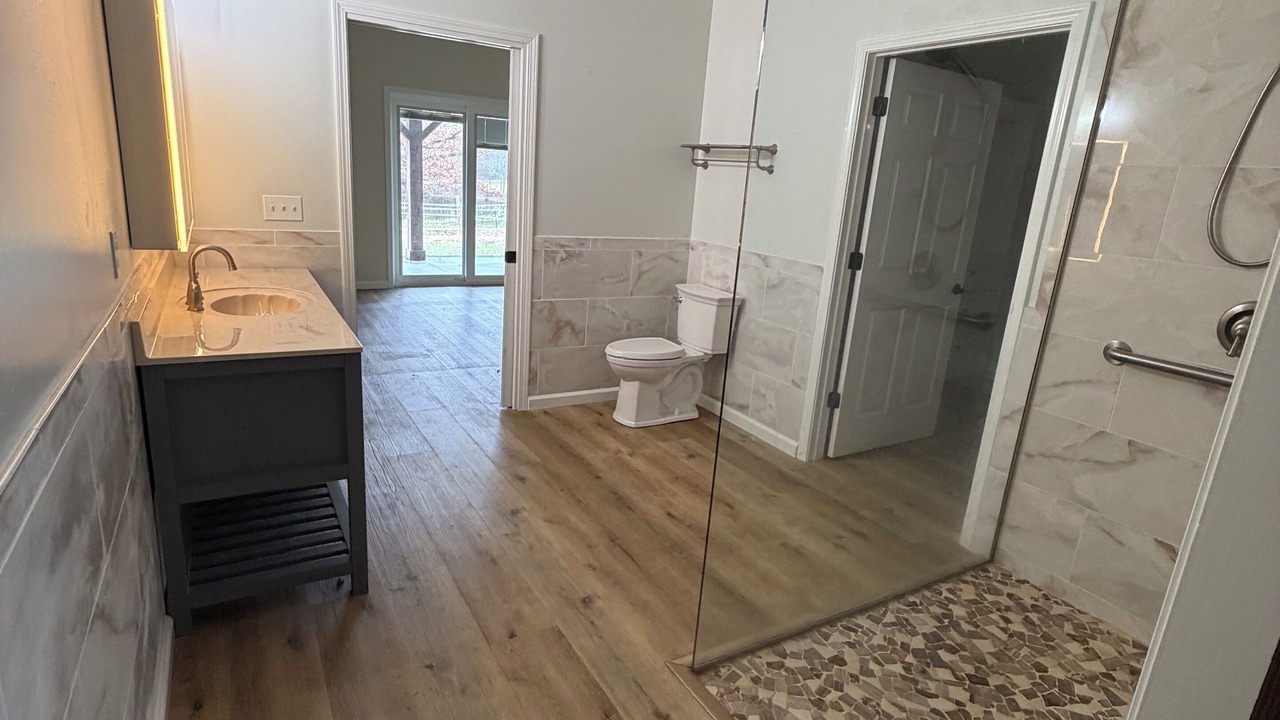 Photo of Bathroom in Kaler