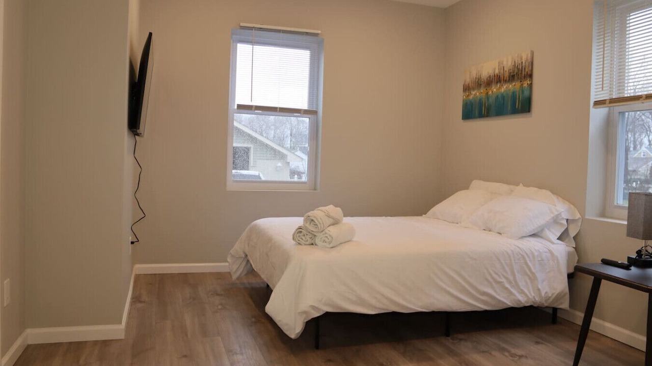Photo of Bedroom in Cedar Grove