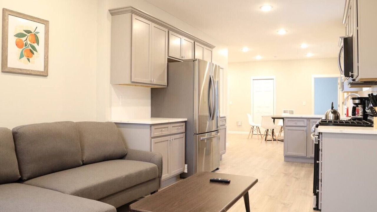 Photo of Livingroom in Cedar Grove