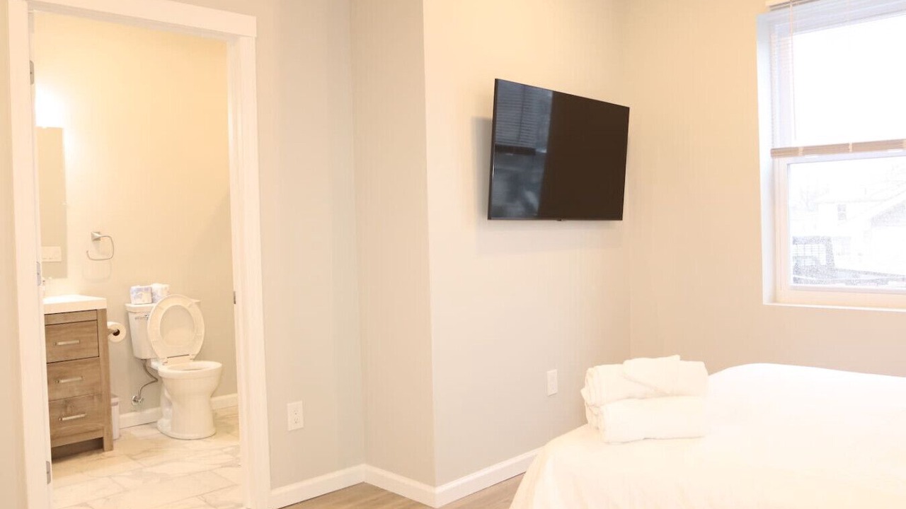 Photo of Bedroom in Cedar Grove