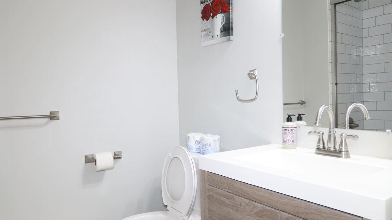 Photo of Bathroom in Cedar Grove