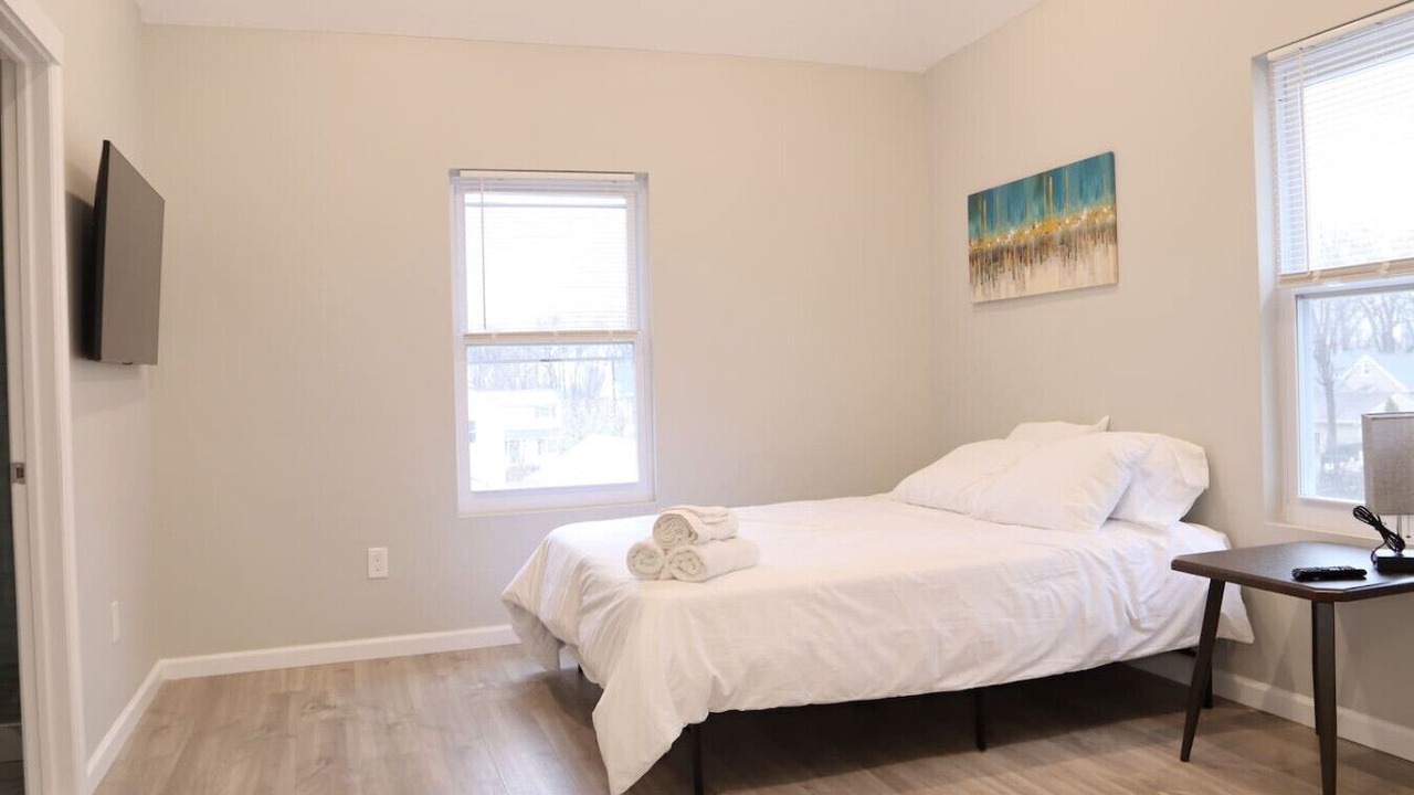 Photo of Bedroom in Cedar Grove
