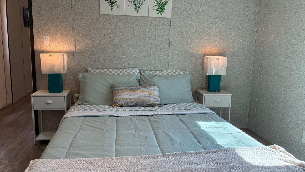 Photo of Bedroom in Mid Florida