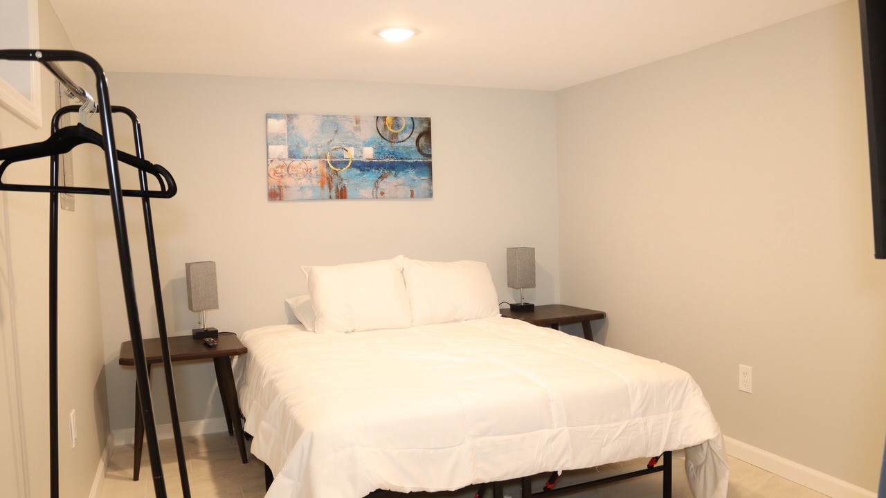 Photo of Bedroom in Cedar Grove