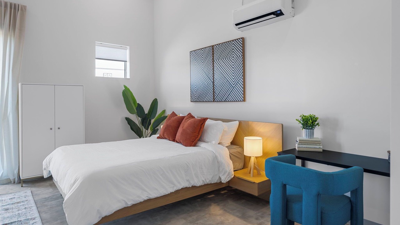 Photo of Bedroom in Northside