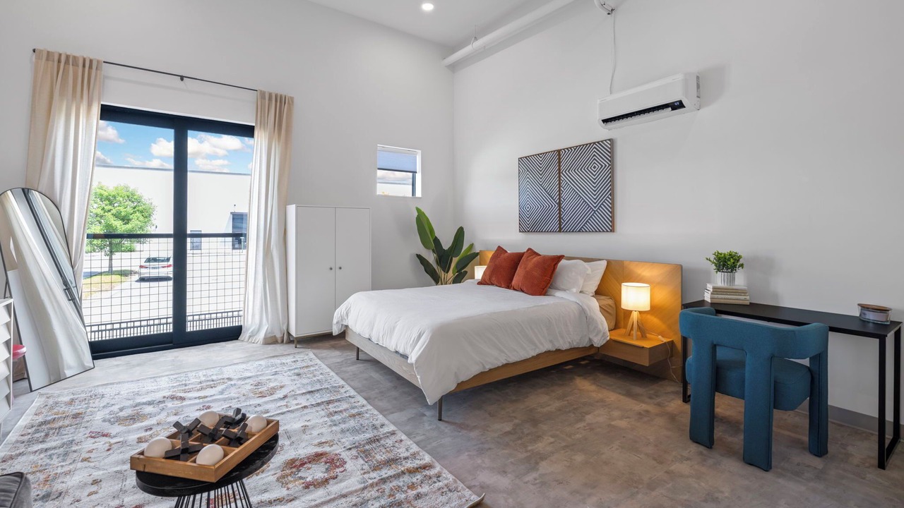 Photo of Bedroom in Northside