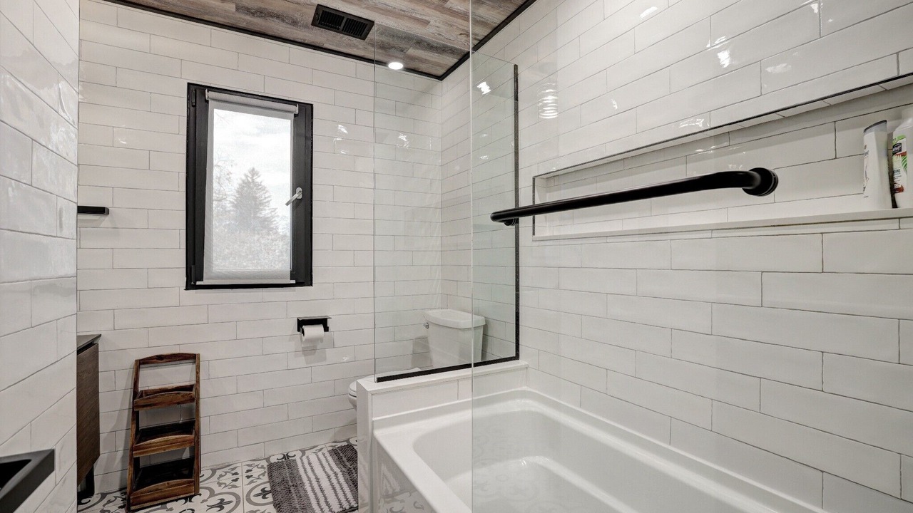 Photo of Bathroom in Tannersville